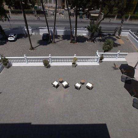 Отель Vas Malaga Ciudad Экстерьер фото